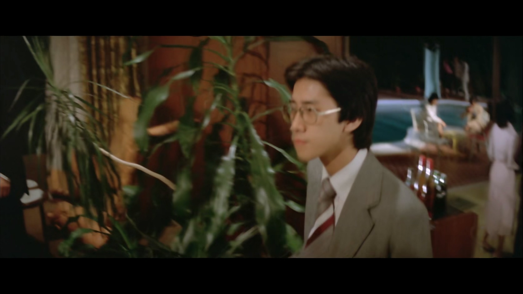 何方神圣[中文字幕 国粤语音轨].The.Crazy.Chase.1981.1080p.MyTVS.WEB-DL.H265.AAC-T.jpg