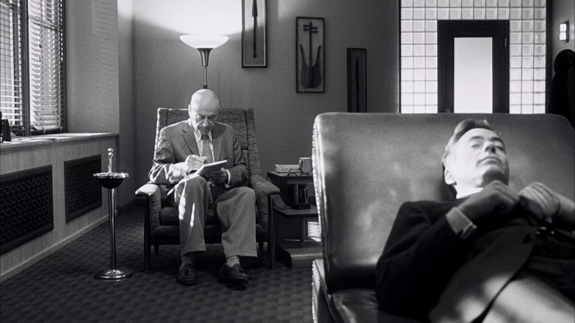 爱神.2004.1080p.BluRay.Remux.AVC.DTS-HD.MA.5.1 -WuKe.mkv_20250630_141441.623.jpg