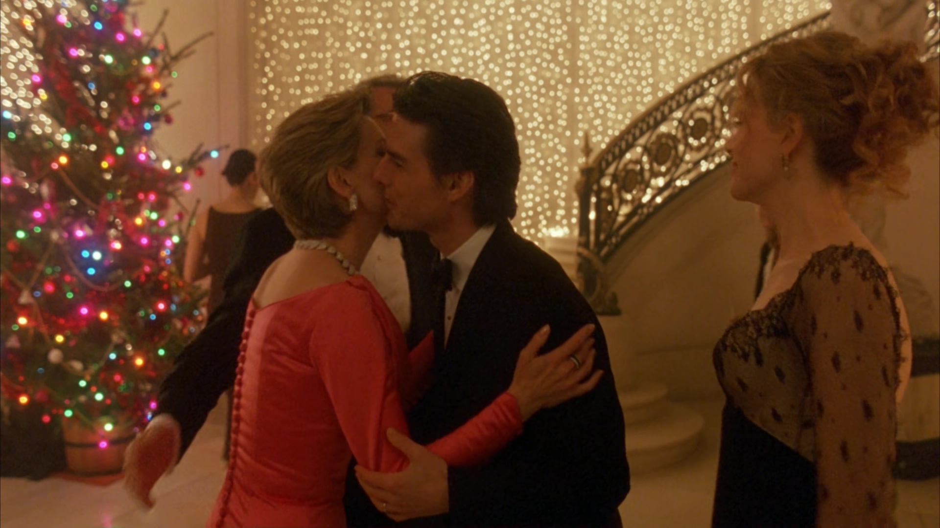大开眼戒.Eyes Wide Shut.1999.CN.mkv_20250630_215714.025.jpg