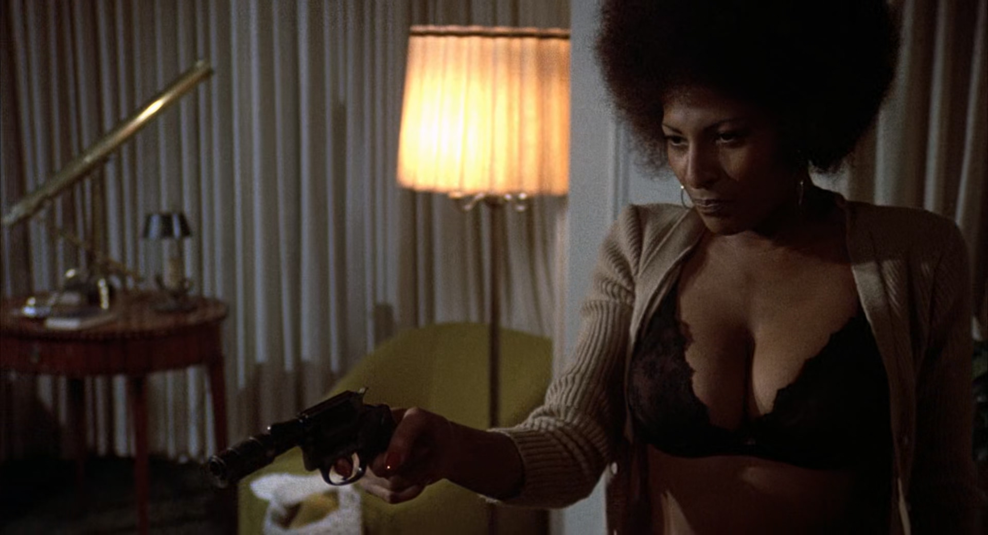 Coffy.1973.1080p.BluRay.x265-RARBG-bylh.mkv_20250701_200020.614.jpg