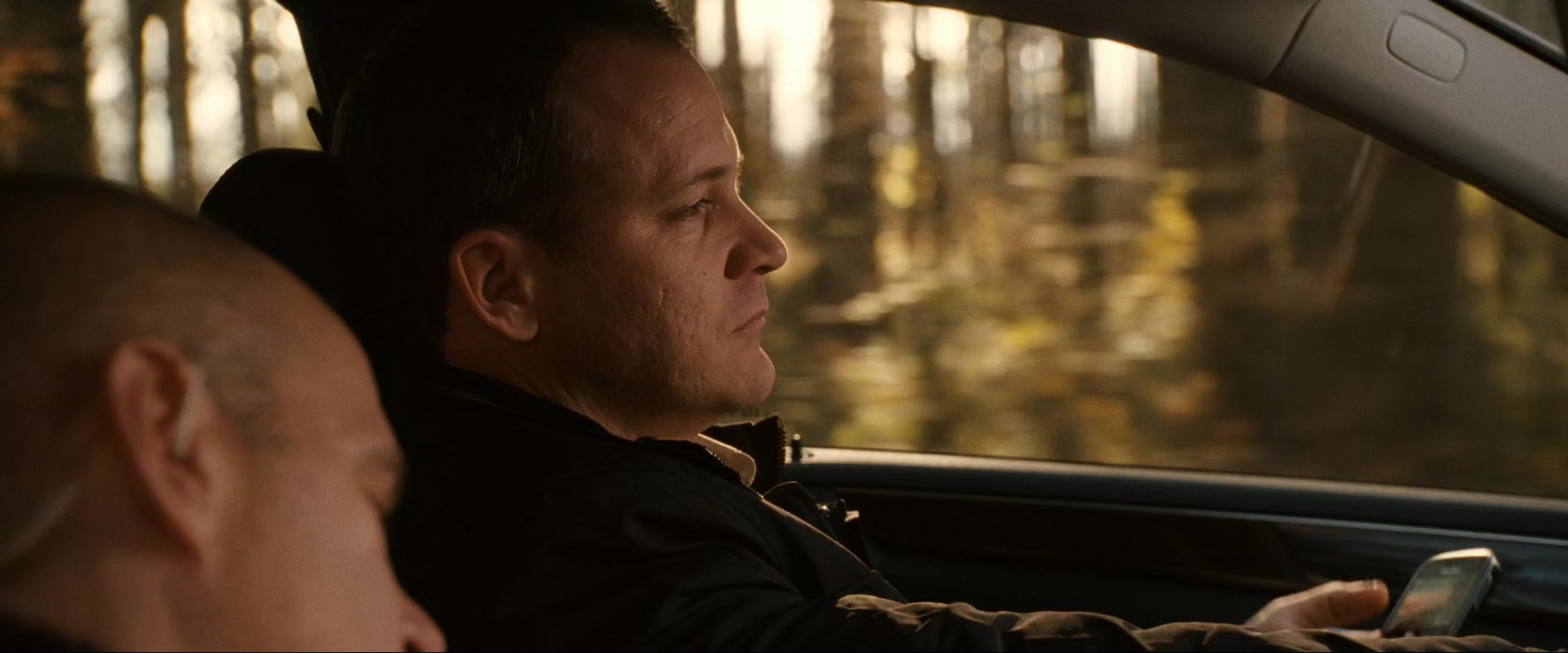 危情谍战.Knight and Day.2010.2Audio.CN.mkv_20250702_003954.541.jpg