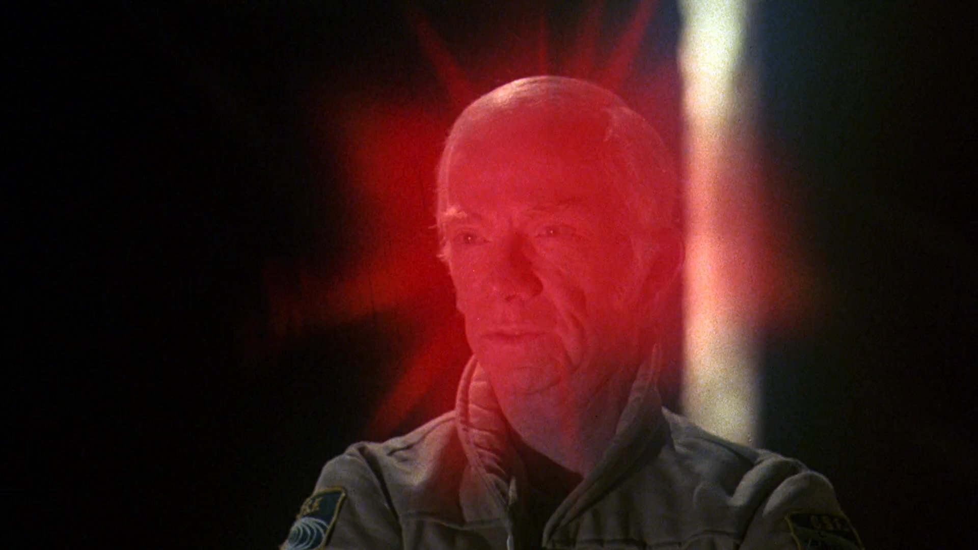 杀出银河系.Galaxy of Terror.1981.CN.mkv_20250723_103728.368.jpg