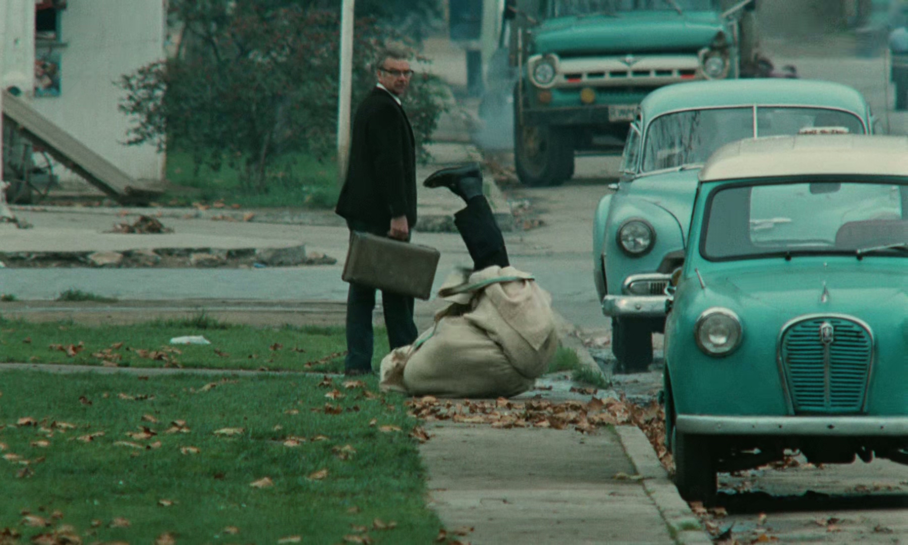 1972 围城 State of Siege.mkv_20250724_132327.678.jpg