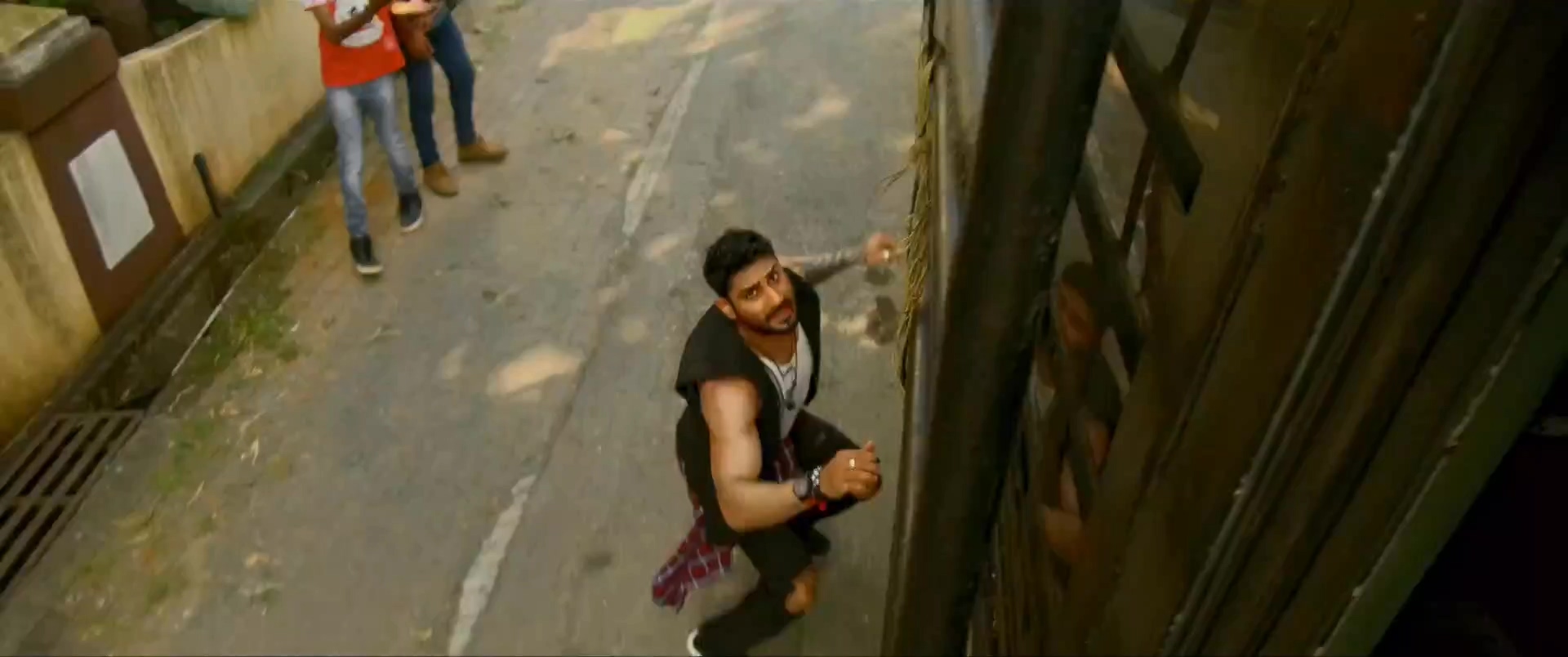 为爱叛逆2.Baaghi 2.2018.CN.mkv_20250729_103519.755.jpg