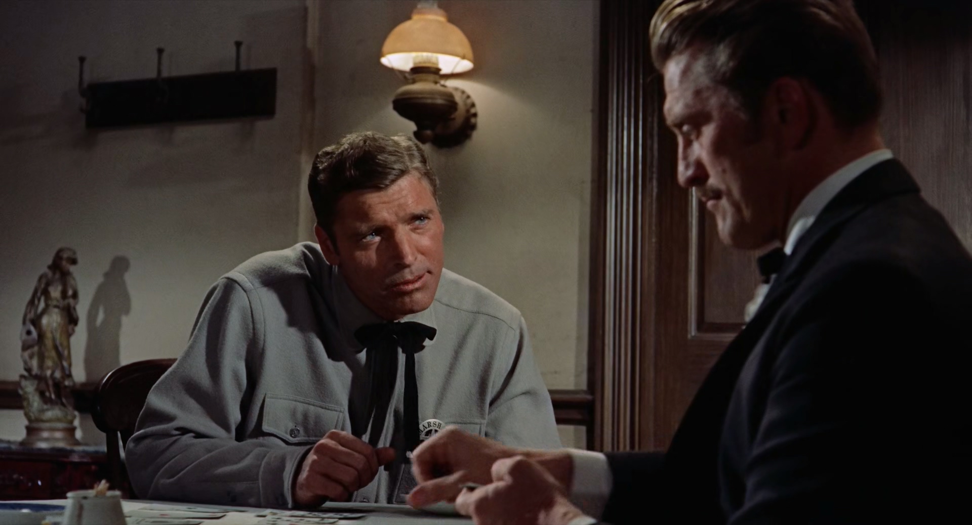 Gunfight at the O.K. Corral 1957 Remastered 1080p BluRay HEVC x265 5.1-bylh.mkv_.jpg