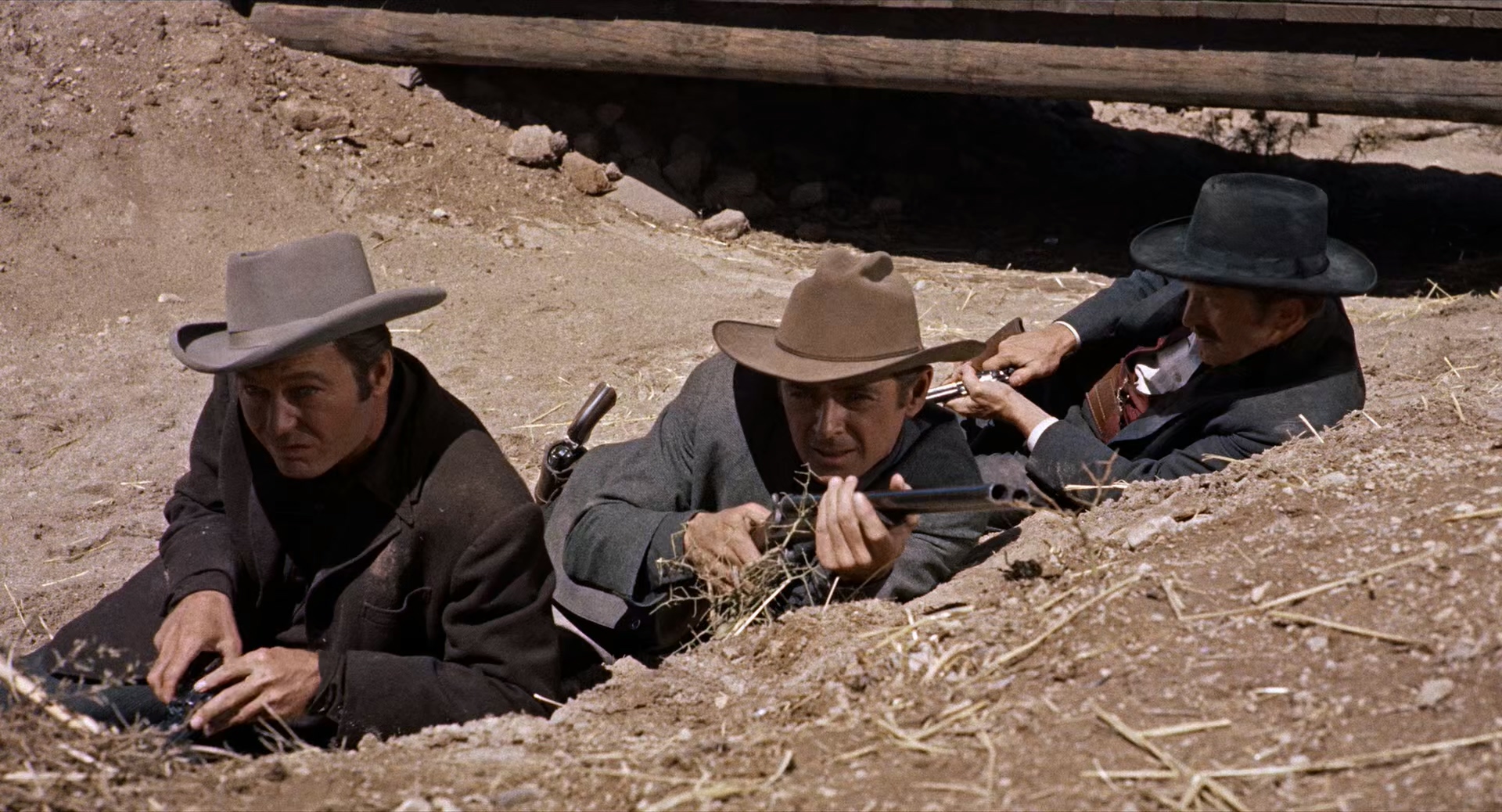 Gunfight at the O.K. Corral 1957 Remastered 1080p BluRay HEVC x265 5.1-bylh.mkv_.jpg