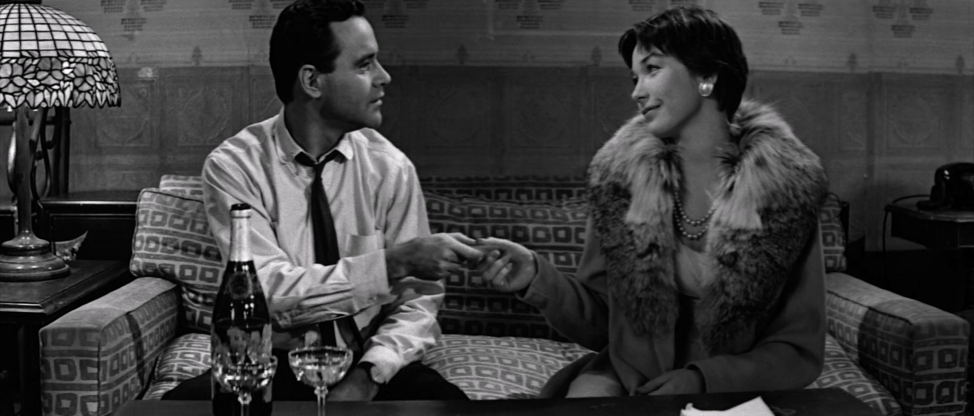 1960 桃色公寓 The.Apartment.mkv_20250811_142455.022.jpg