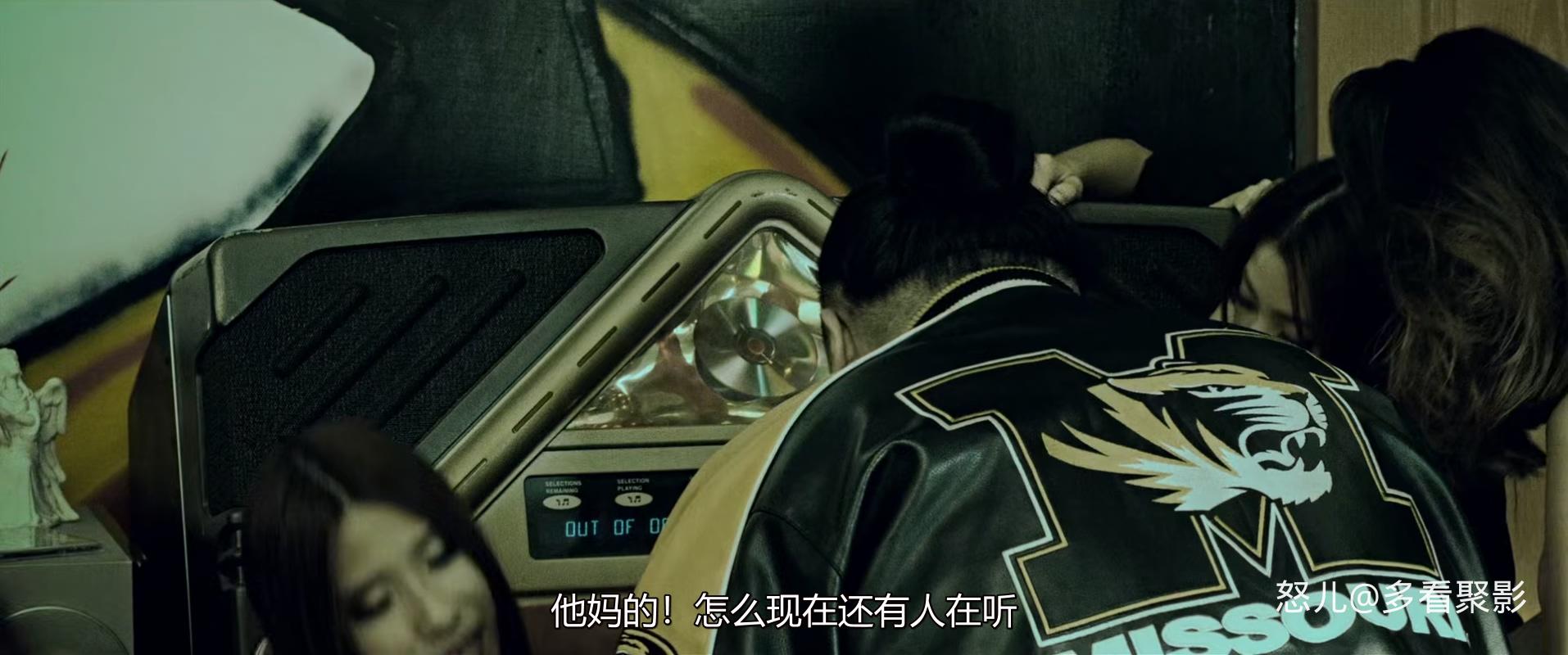 尸城.Zombie.Fight.Club.2014.1080p.BluRay.x265-RARBG.mkv_20250826_121343.344.jpg