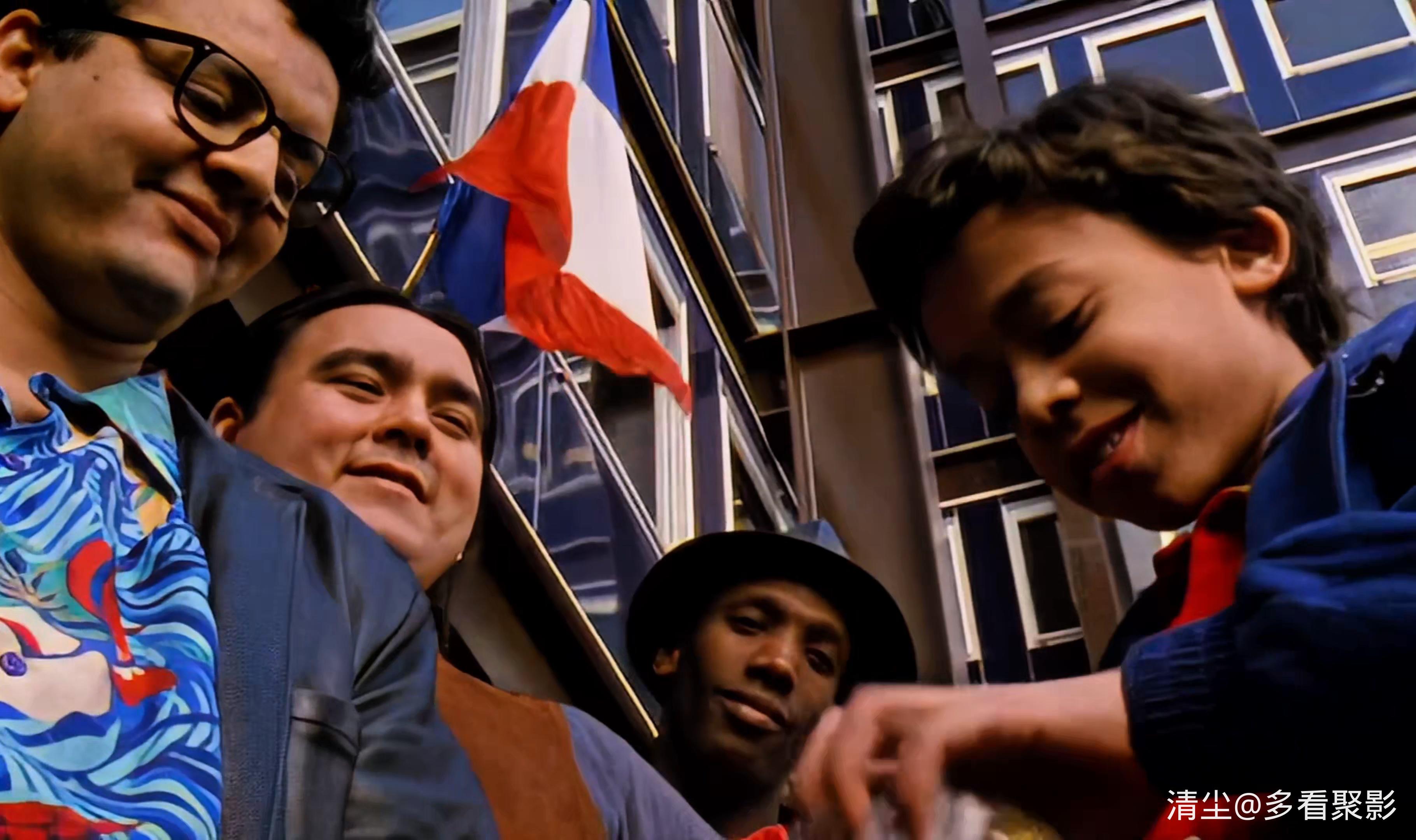 1989 死里逃生.mp4_20251112_160202.266.jpg