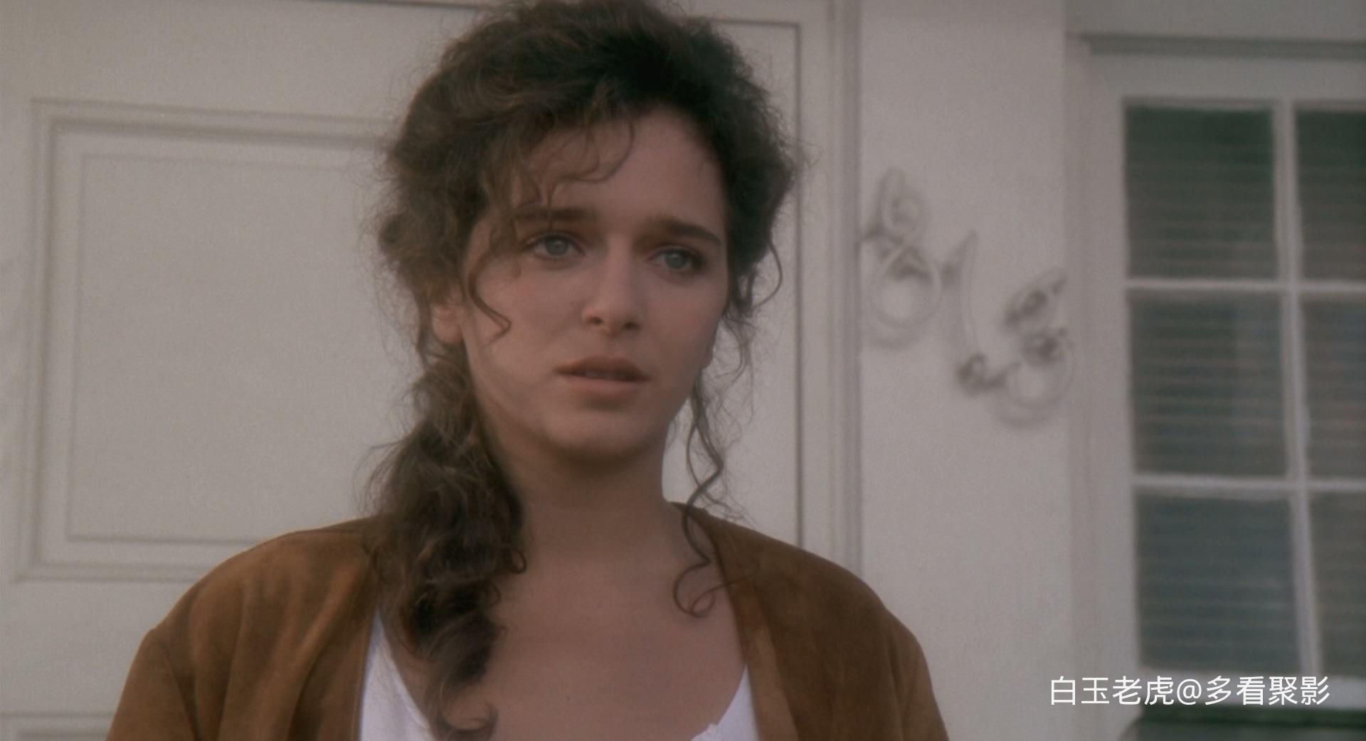 Hot.Shots.1991.BluRay.1080p.DTS-HD.MA.5.1.x265.10bit.2Audio-DreamHD-bylh .mkv_20.jpg