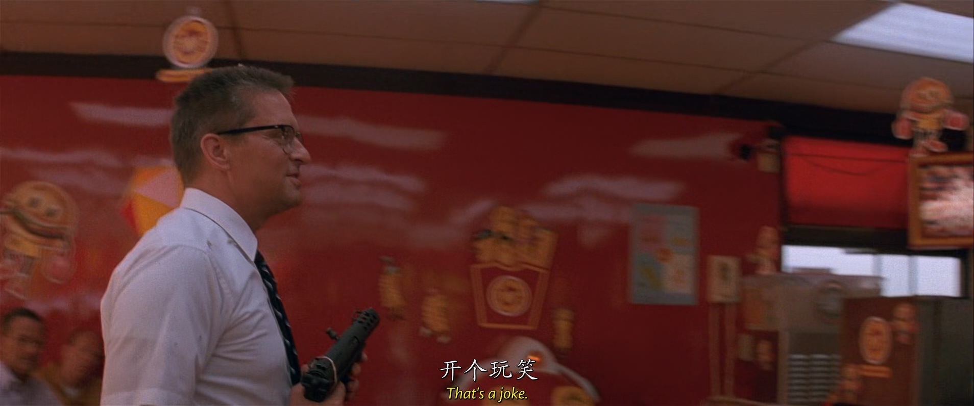 城市英雄.Falling.Down.1993.1080p.BluRay.x265.2audio-RARBG (1).mkv_20260119_105039.875.jpg