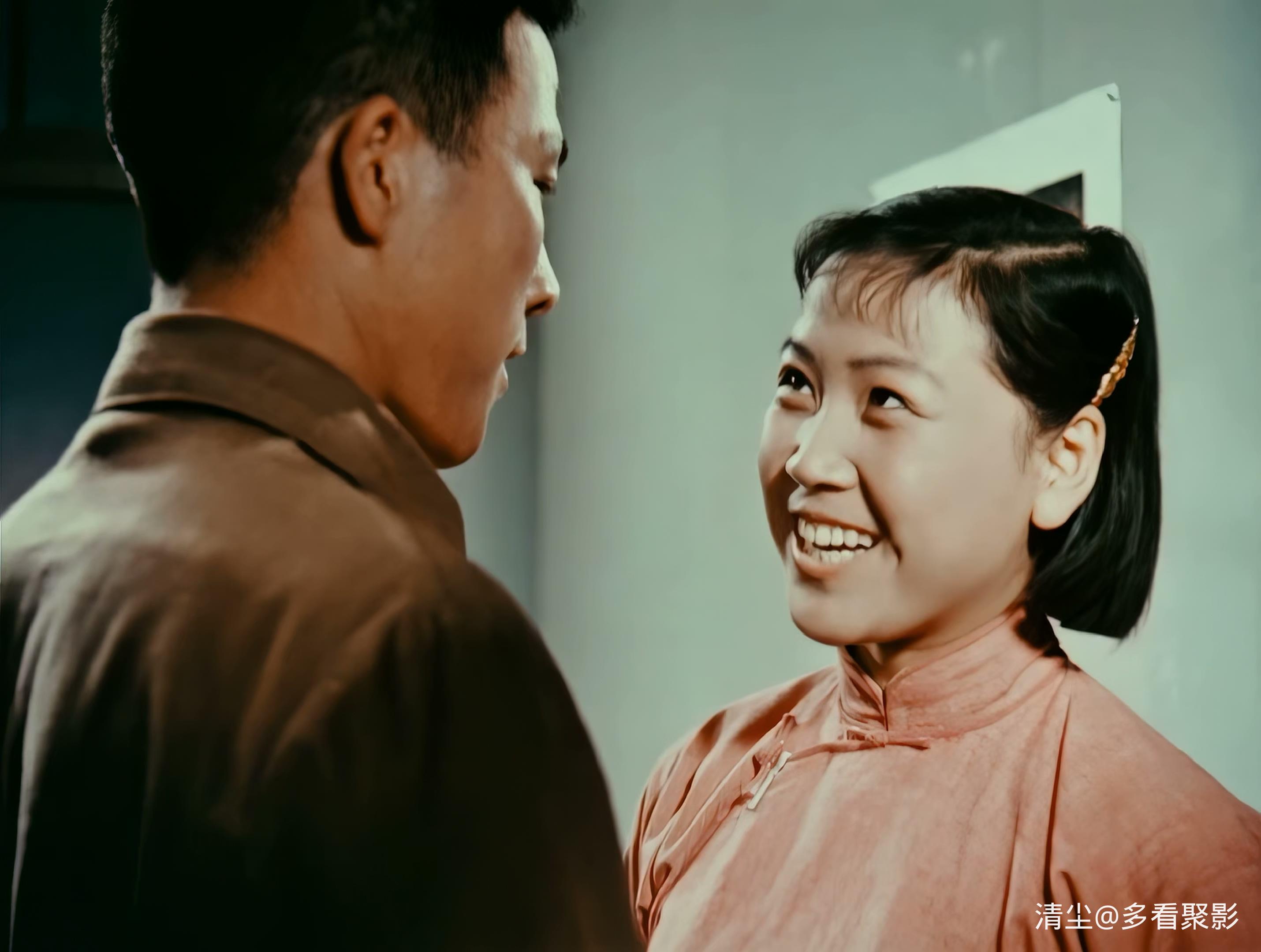 1964 霓虹灯下的哨兵.mkv_20260210_143259.681.jpg