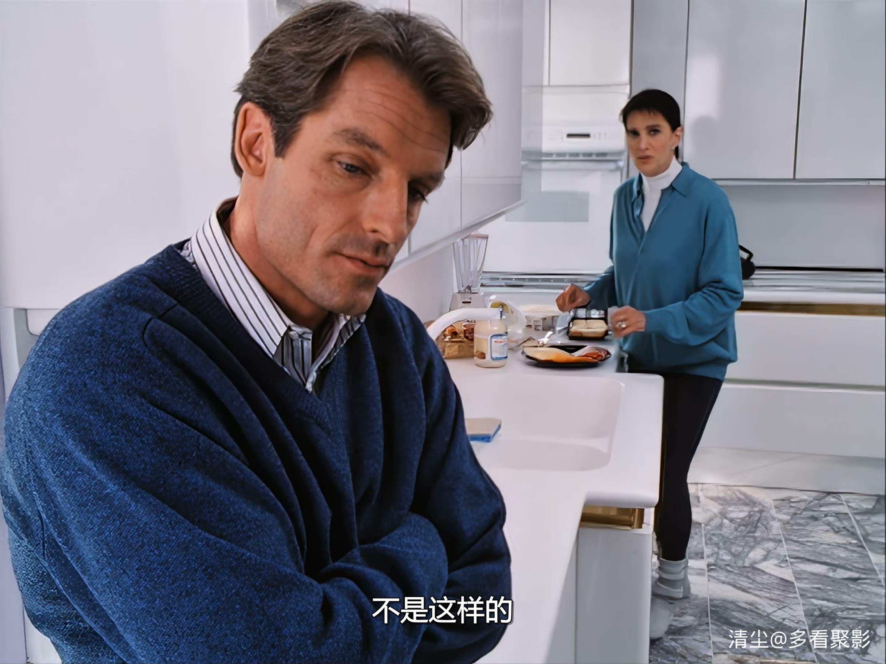 1994 情欲隔墙花 She Led Two Lives.mkv_20260213_163322.776.jpg