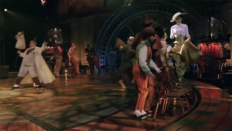 太阳马戏团_最后一场表演_[00_06_46][20260214-142058] 副本.png