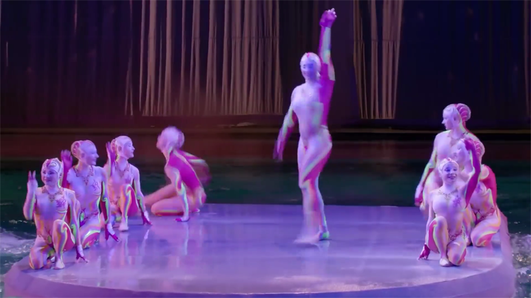 太阳马戏团_最后一场表演_[00_31_15][20260214-142242] 副本.png