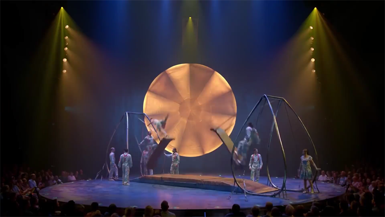 太阳马戏团_最后一场表演_[00_56_29][20260214-142150] 副本.png