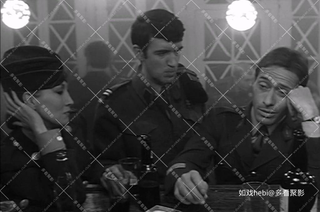 城堡之恋 La vie de chateau (1966).mkv_20260312_063557.546.jpg