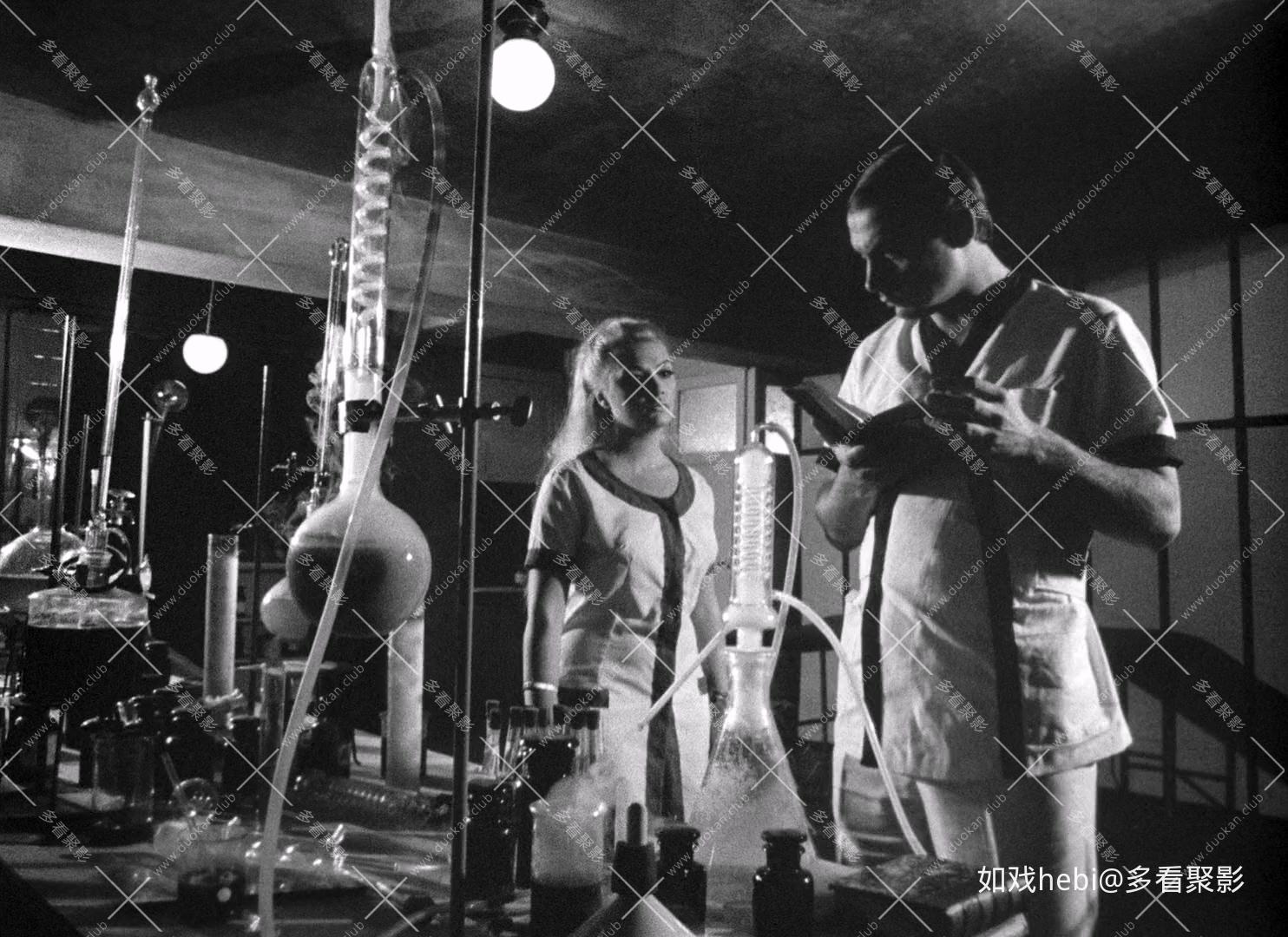 怪医汉普 La venganza del sexo (1969).mkv_20260326_104703.134.jpg