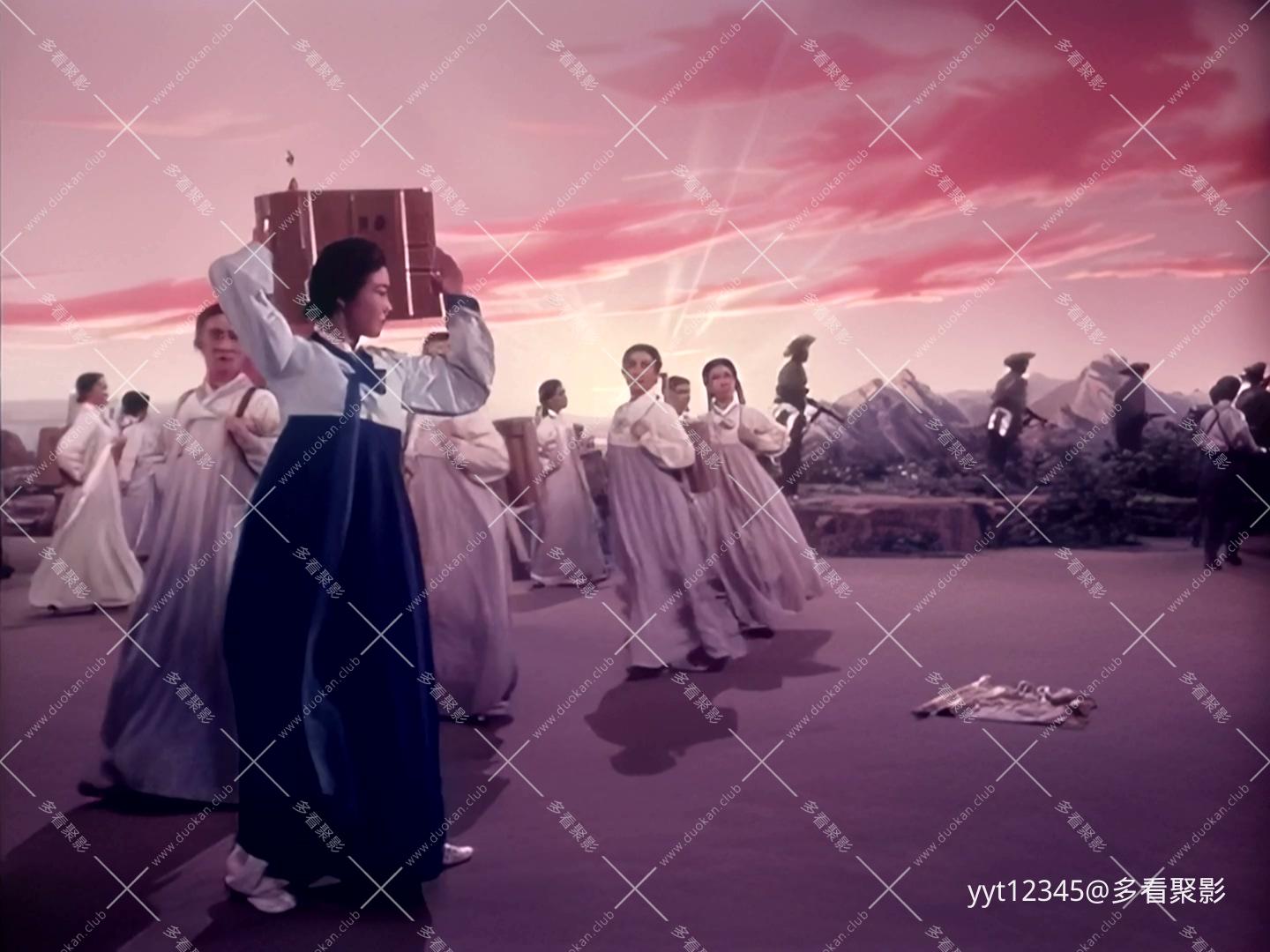 京剧《奇袭白虎团》[1972] Iris2.mkv_20260627_120904.215.jpg
