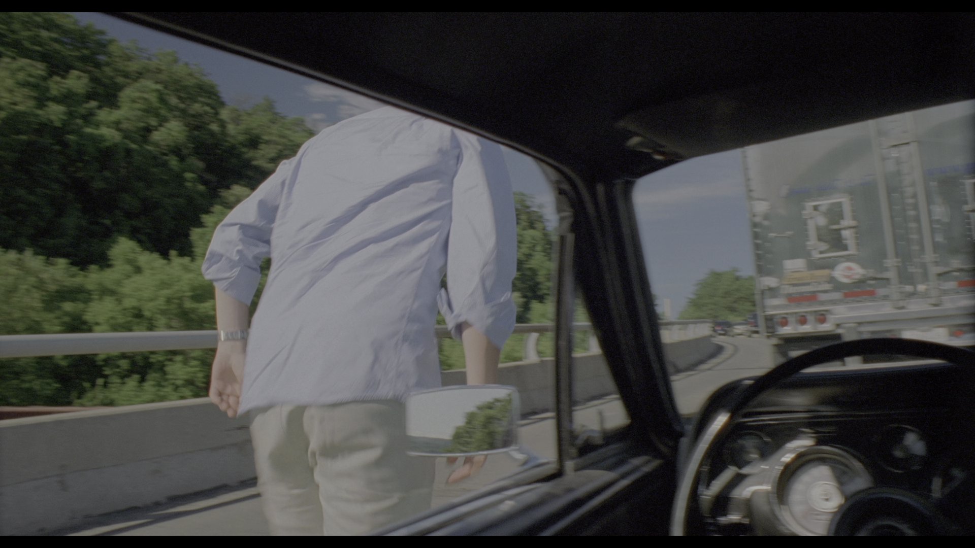致命弯道 (2003) [tmdb=9902].mkv_000656.574.png