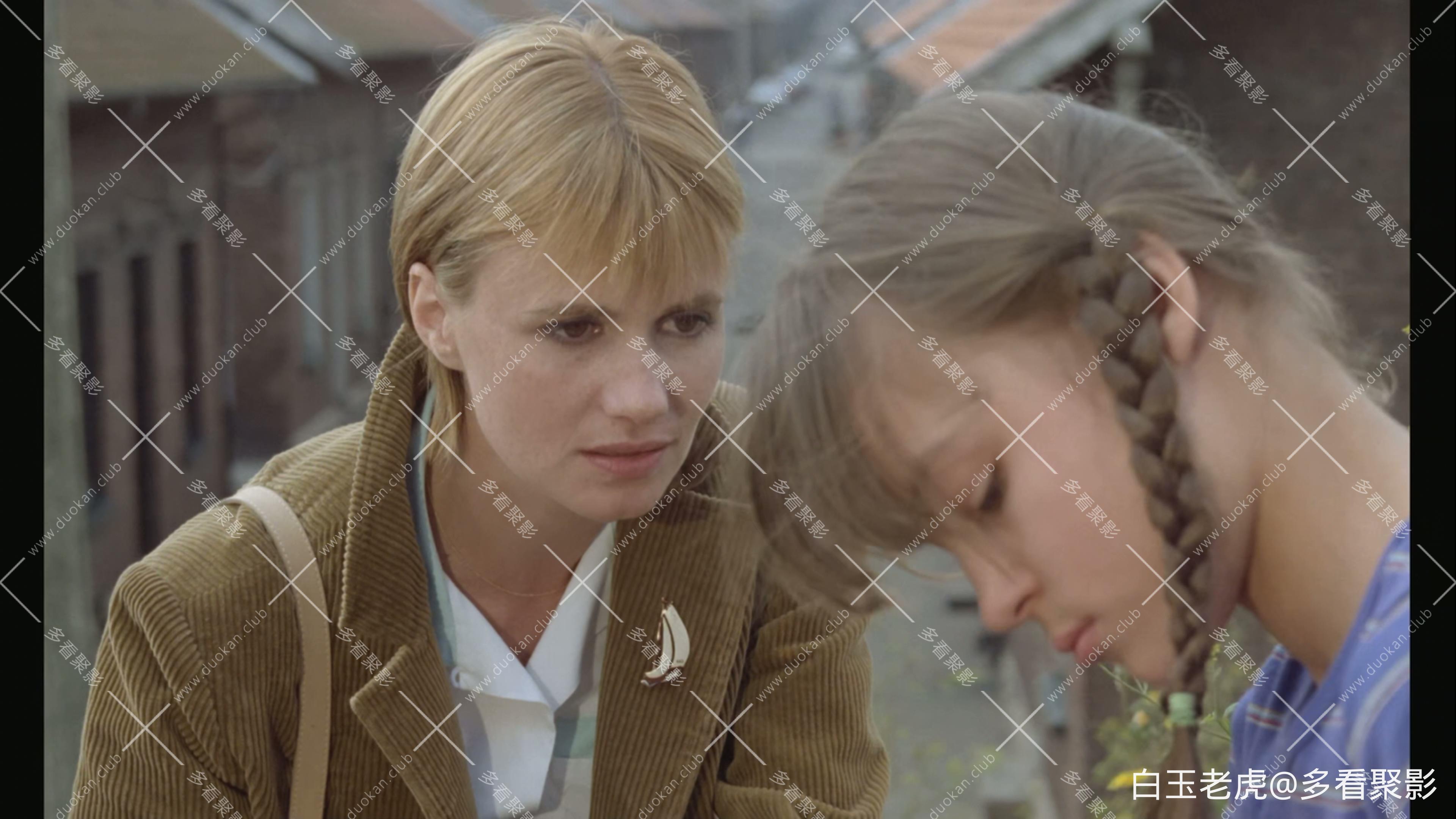 女侦探.La.Femme.Flic.1980.FRENCH.2160p.UHD.4KLight.HEVC.x265.AAC.2Audio-AMB3R-by.jpg