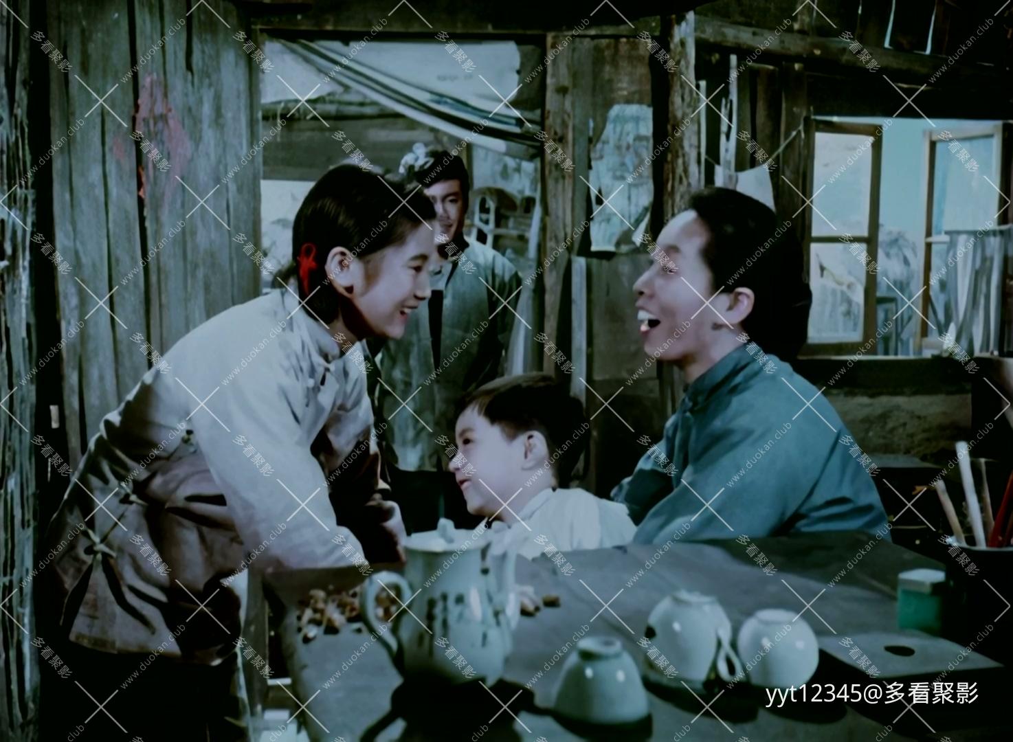 革命家庭[1960] Iris2.mkv_20260809_164224.728.jpg